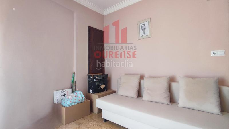 Foto 66a10394-99e7-42c7-82e3-1150904b44d5. Piso  semireformado en el Couto. en Couto Ourense