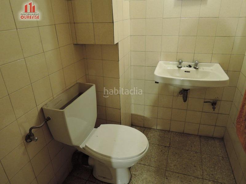 Foto 2f0fd024-2189-4df0-83f7-7eb3d5507cdd. Local comercial a A Carballeira Ourense