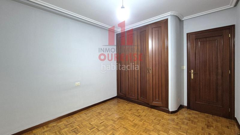 Foto b93a99d1-9a8f-481a-b06f-f2bfec388b0f. Rent flat with heating parking in Couto Ourense