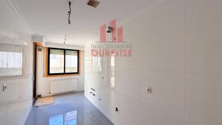 Pis en Couto. Vivienda a estrenar con terraza en o couto