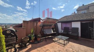 Piso en Couto. Piso para reformar en la zona del couto con trastero y terraza