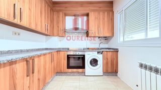 Lloguer Pis a San Rosendo. Amplia vivienda en la zona del puente solo para empresas