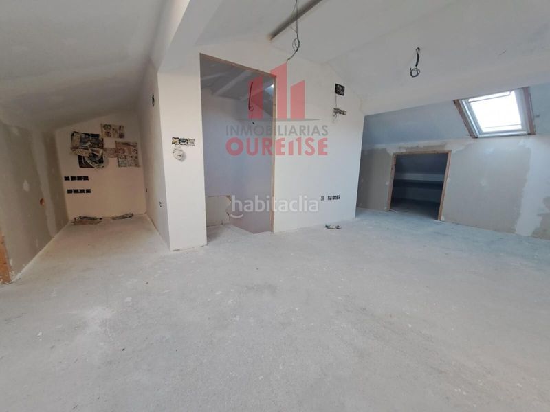 Foto c555c56a-2ef1-4391-a4b3-36edb34ec74d. Casa amb calefacció aparcament a Ventiun Ourense