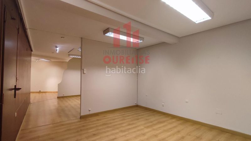 Foto 5a4340e3-9a38-440e-be3b-b5d8bff89bfb. Lloguer local comercial a Centro Ourense