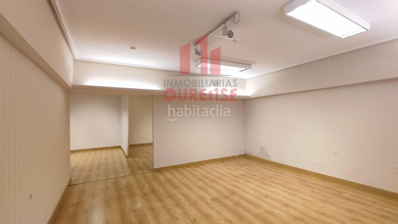 Foto a80c9476-c190-4dde-8ca4-61d9cafdf017. Lloguer local comercial a Centro Ourense