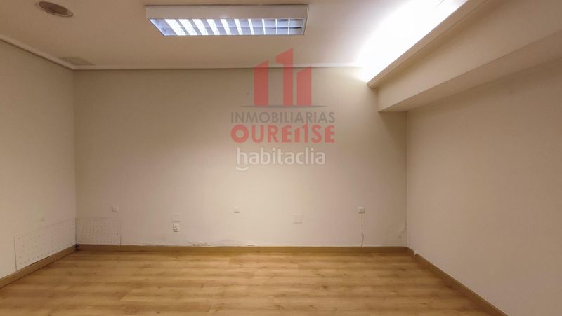 Foto f38923b2-035d-4abb-8952-c3ffc4424608. Lloguer local comercial a Centro Ourense