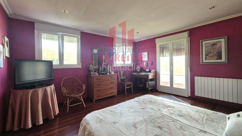 Foto 15b685d4-3914-42be-868a-9d3cc345731f. Maison avec chauffage parking piscine dans Pereiro de Aguiar (O)