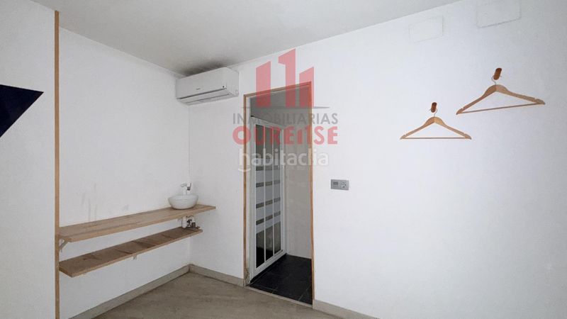 Foto 08bc0a09-e0a7-4dac-b96f-71d3e41e5d21. Lloguer local comercial a Centro Ourense