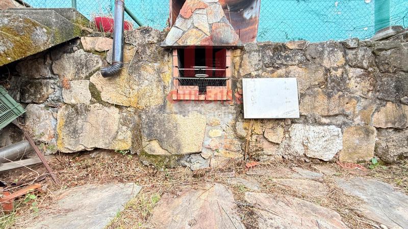 Foto a668269d-ca5e-41c6-b87b-d1e4282175c0. Casa vivienda unifamiliar con parcela en Mariñamansa Ourense