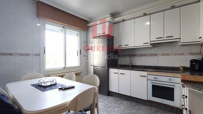 Foto 4524cf8c-2901-4a42-ba5b-3069f8c0155d. Casa con riscaldamento parcheggio in Barrocanes Ourense