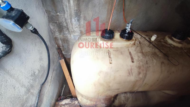 Foto b5cc4dce-4416-4394-be12-039c043f0b99. Casa con riscaldamento parcheggio in Barrocanes Ourense