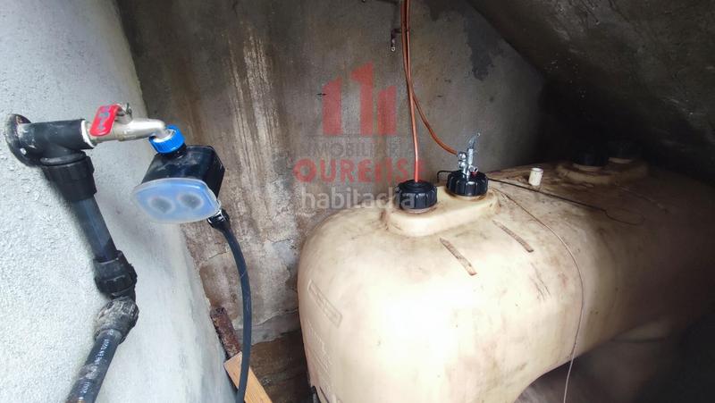 Foto c3515e8c-bc3d-4477-b7e7-65a046d6fbc8. Casa con riscaldamento parcheggio in Barrocanes Ourense