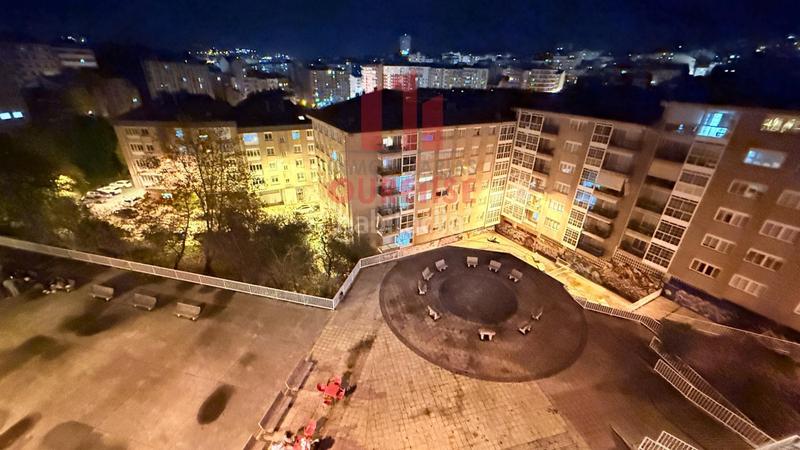 Foto cdd04185-a13d-44e9-bd21-9501a5cab6c7. Pis amb calefacció aparcament a Couto Ourense