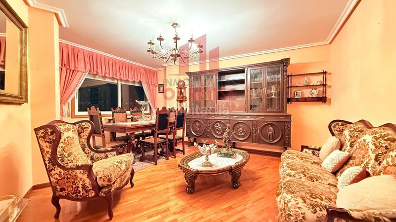 Foto fec01d70-c402-4ca4-ad7e-90b2077fb662. Pis amb calefacció aparcament a Couto Ourense