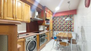 Rent Flat in Residencia. Piso amueblado muy próximo a la residencia.