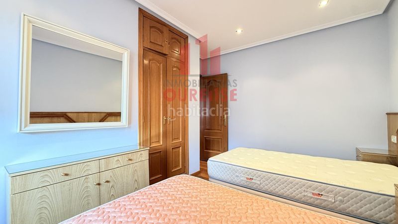 Foto d9fec641-0699-42c4-a4ec-2bd459f8a766. Rent flat with heating parking in Centro Ourense