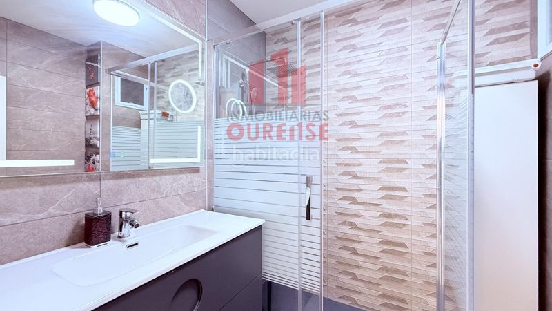 Foto a6b79449-733b-47b8-af30-a0211493cf37. Pis a Vistahermosa Ourense