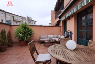 Location Appartement à Casco Viejo. Exclusivo apartamento con terraza en el centro de ourense.
