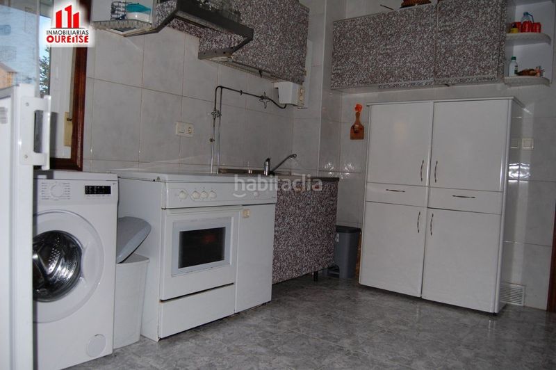 Foto c720844a-7329-4cc6-820f-1e77d1d49120. Casa a Barrocanes Ourense