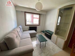 Lloguer Pis a Couto. Apartamento amueblado en la zona del couto.