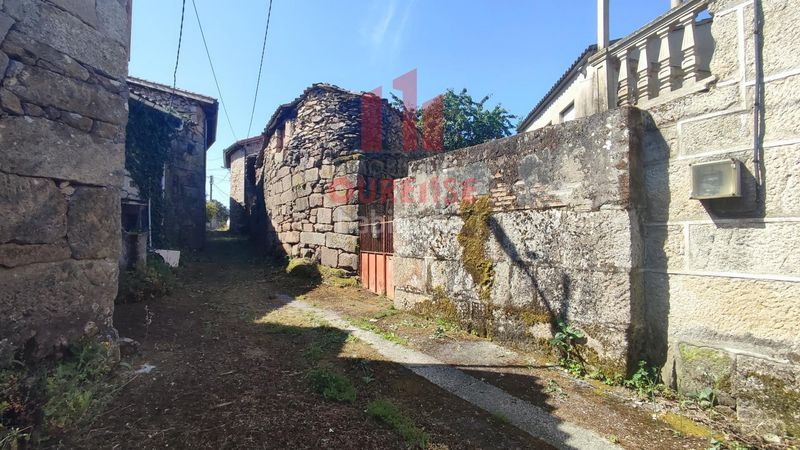 Foto 7933bf18-454a-4938-9348-c3b0acc7cd89. Casa a Paderne de Allariz