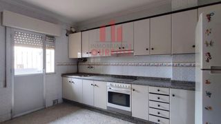 Lloguer Pis a Ventiun. Especial estudiantes !! amplia vivienda en la zona del veintiuno