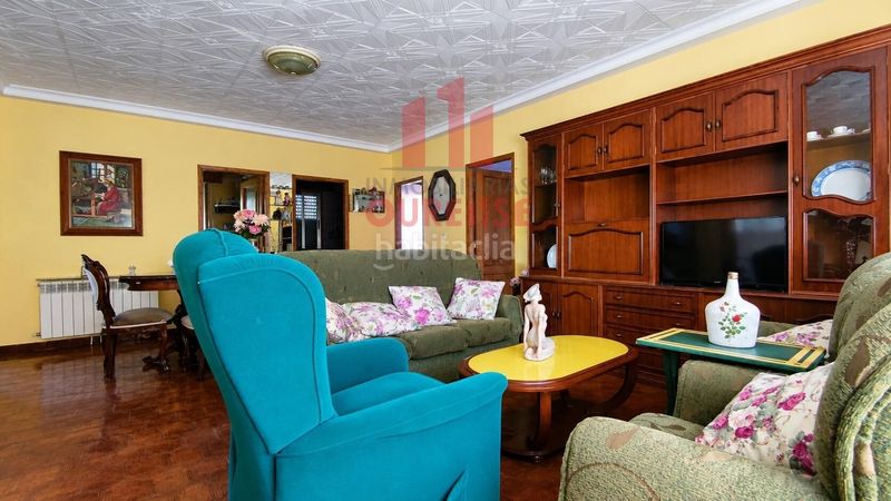 Foto a70e8e4e-a1d3-4e88-86d7-5f26e519e865. Casa amb calefacció aparcament a Merca (A)