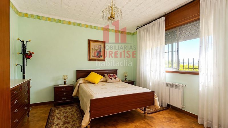 Foto e26bbeaa-e628-477a-91c5-3900d068cf25. Casa amb calefacció aparcament a Merca (A)