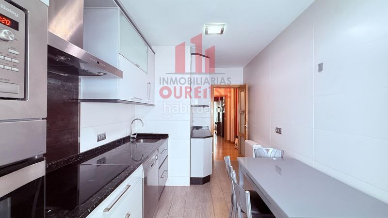 Foto 9f0f0361-a1b4-4101-be73-77376b6391b1. Rent flat with heating in Centro Ourense