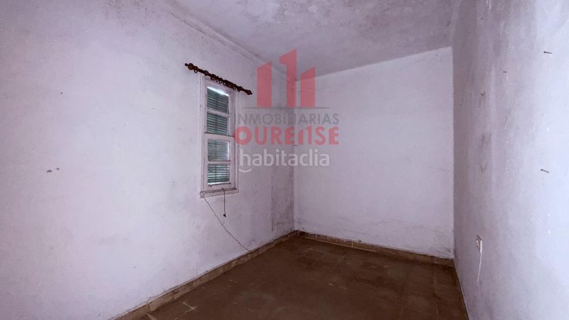 Foto cd11f245-56c4-4fce-a66f-1499803de745. Edifici a Vistahermosa Ourense
