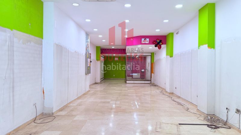Foto 91339711-bba9-48b8-9be2-0702ee576370. Lloguer local comercial a Centro Ourense