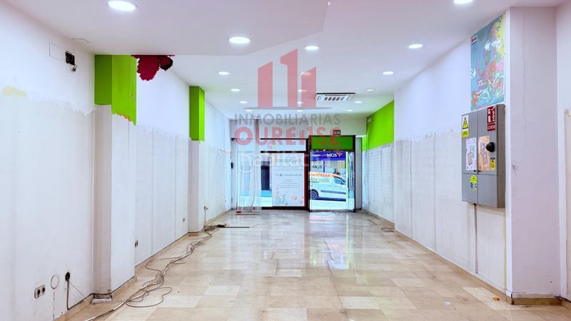 Foto f6894aff-3d25-4c48-a2da-32459badef92. Lloguer local comercial a Centro Ourense