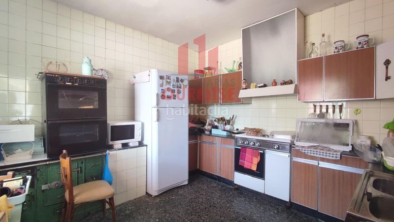 Foto 55689177-830f-425a-94c7-173fcd245ca5. Casa amb aparcament a Toén