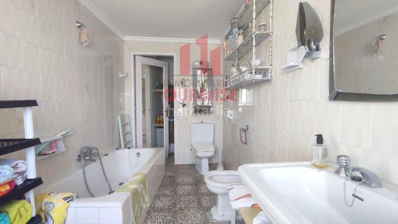 Foto 617d8ca7-d061-40dc-b95b-7f0faa543cbd. Casa amb aparcament a Toén