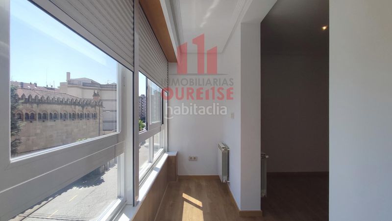 Foto 5c80d4e9-bd2e-4c93-aded-a4e7fe12e91b. Rent flat with heating in Couto Ourense