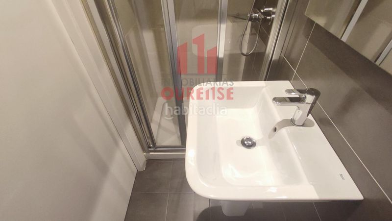 Foto 8288b622-0c01-40e7-83d9-d173dee1c27b. Rent flat with heating in Couto Ourense