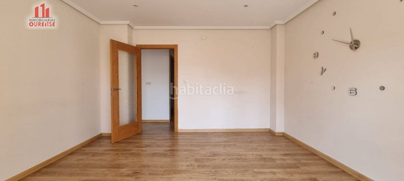 Foto 984c1ca1-c279-441e-8cdc-1f8c46933f91. Rent flat with heating in Couto Ourense