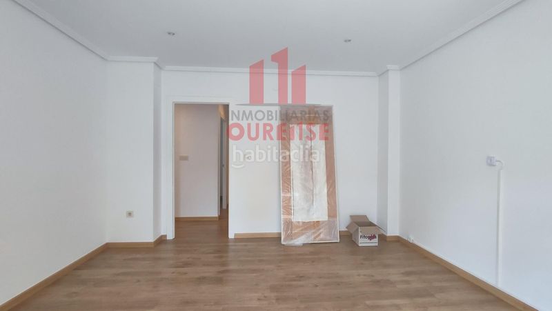 Foto ae7ef3af-221d-4cee-b793-6c7f95c2968c. Rent flat with heating in Couto Ourense