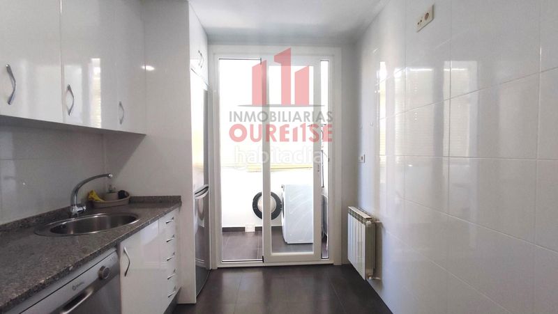 Foto b3a9b241-4c66-49e0-b087-f8f11484fdcd. Rent flat with heating in Couto Ourense