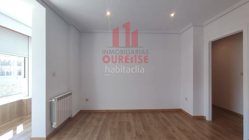 Foto ec0fbc48-5a3c-4664-a65f-45796d815acf. Rent flat with heating in Couto Ourense