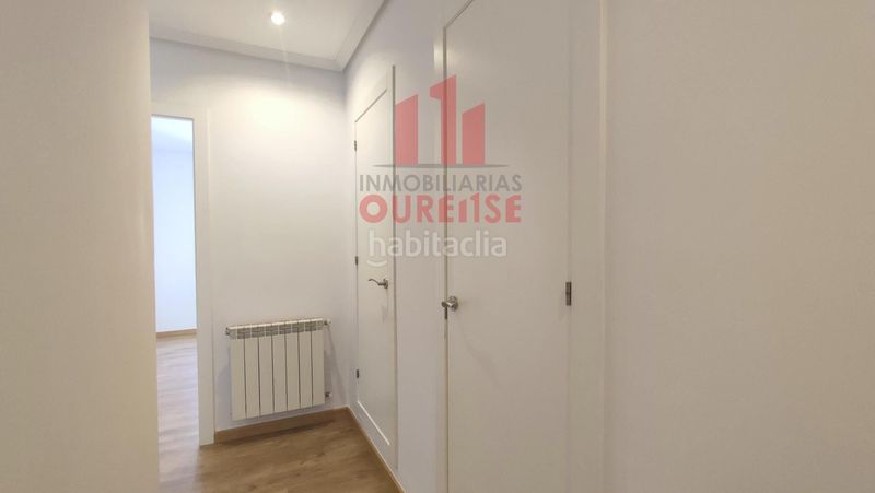 Foto ef0adffd-77b4-40ad-97c2-9c42f6a8f7d6. Rent flat with heating in Couto Ourense