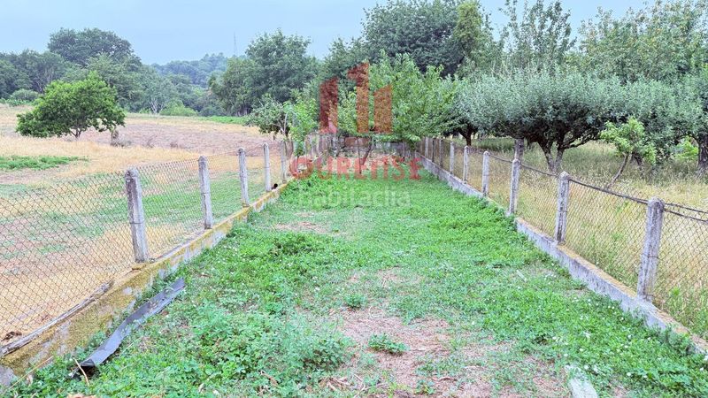 Foto f83801c1-29f6-4321-a605-eba3a28b5ff9. Casa venta conjunta de dos casas en Nogueira de Ramuín
