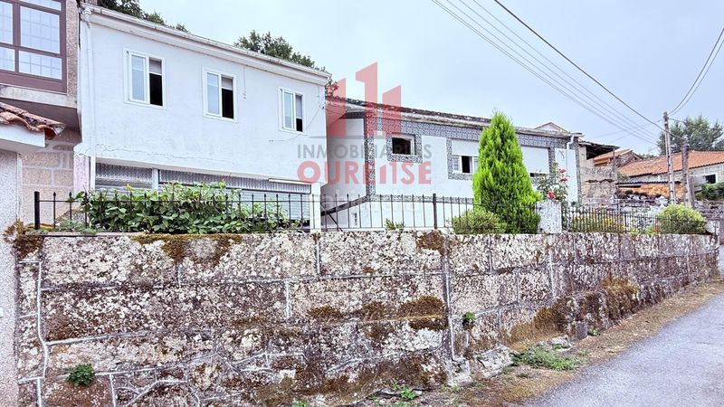 Foto fc706c82-0789-4293-87fe-9bcd81f3ac80. Casa venta conjunta de dos casas en Nogueira de Ramuín