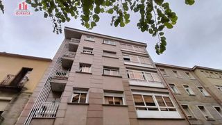 Lloguer Pis a Couto. Apartamento amueblado en la zona del couto.