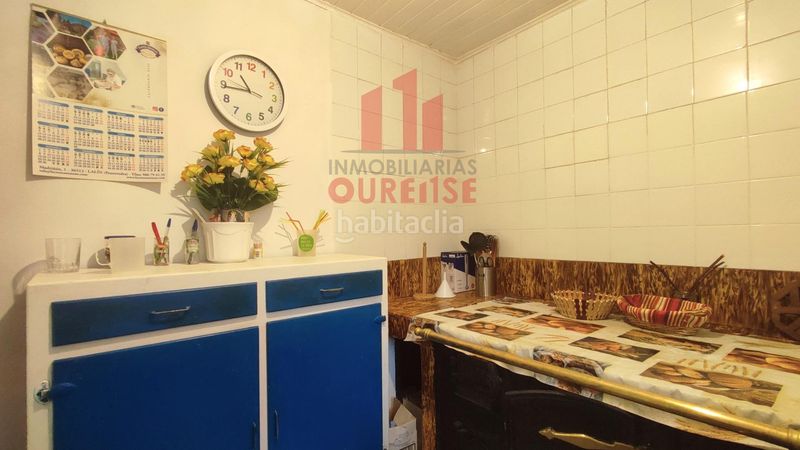 Foto e8a45d15-39cd-4ee1-853c-234c2f6ae7cf. Casa amb aparcament a Pereiro de Aguiar (O)