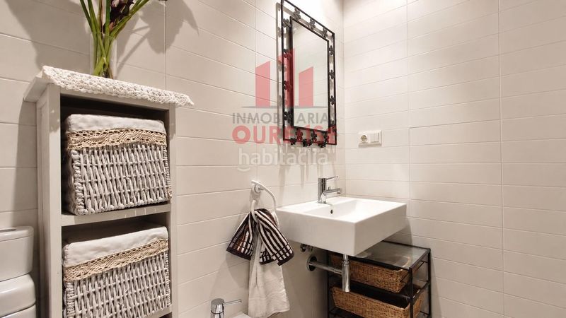 Foto f9c7b114-07ad-4701-a345-f8419267eb60. Flat with heating in Couto Ourense