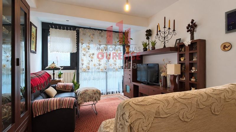 Foto fe1c78a9-a0f0-4209-8c18-eec8fd125aff. Flat with heating in Couto Ourense