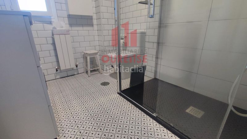 Foto 6734debd-4ca8-4ee7-8654-fe630b796a9c. Appartamento con riscaldamento in A Carballeira Ourense