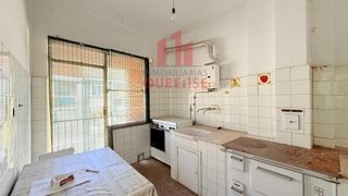 Pis a Couto. Luminiosa vivienda para reformar con ascensor en o couto