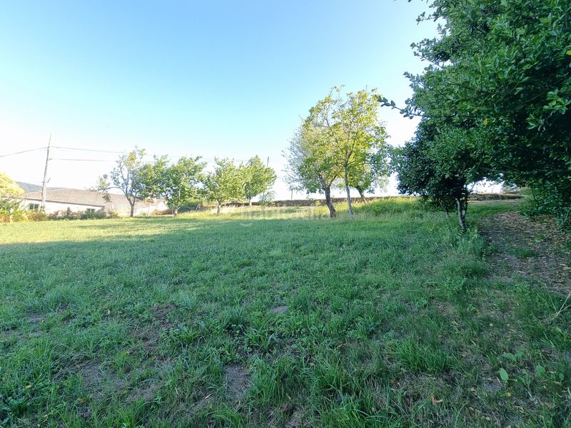 Foto a30ee837-55ad-460d-ba76-b94e6c2d70e5. Haus mit heizung parking in Estrada (A)